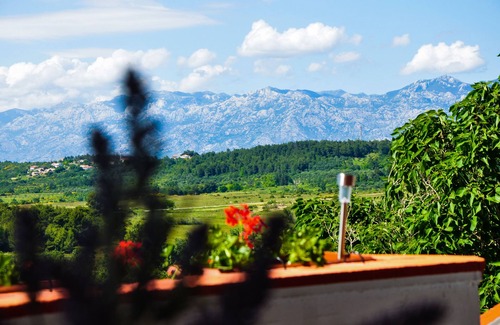 Razanac Apartment | Apartman Mariva with pool