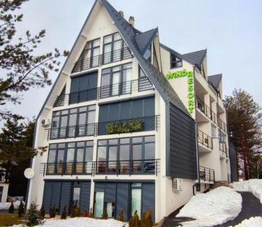 Divcibare Apartment | Apartman Monika Wind Resort