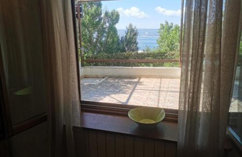 Duce Apartment | Apartman prvi red do mora Čović