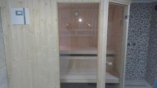 Gornje Jesenje Apartment | APARTMAN SAUNA "NINO"