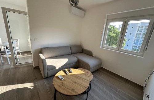 Sutomore Apartment | Apartmani Aki 5