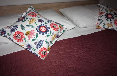 Stari Grad Apartment | Apartmani Pavičić-Ivelja