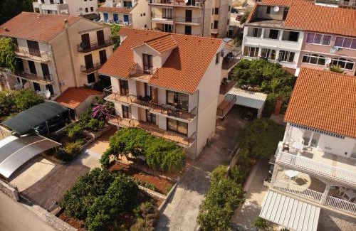 Stari Grad Apartment | Apartmani Roić