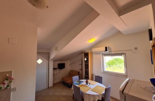 Rogoznica Apartment | Apartmani Uvodić