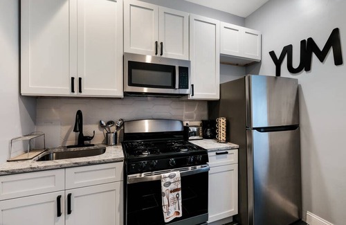Spring Garden Apartment | Apartment ∙ 1 bedroom ∙ 2 guests