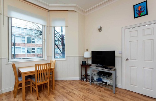 Addison Apartment | Apartment ∙ 1 bedroom ∙ 4 guests