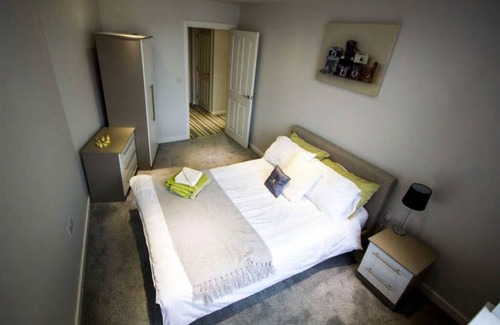 Bradford Apartment | Apartment ∙ 1 bedroom ∙ 4 guests