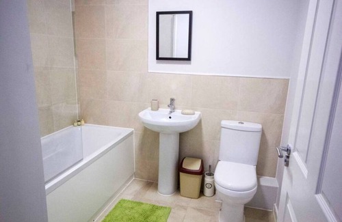 Bradford Apartment | Apartment ∙ 1 bedroom ∙ 4 guests