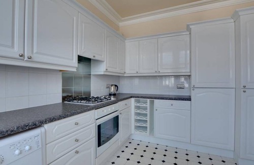 Brighton Apartment | Apartment ∙ 2 bedrooms ∙ 4 guests
