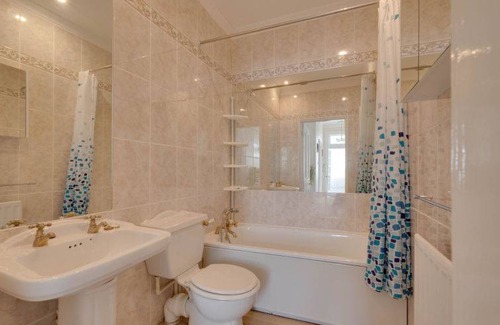 Brighton Apartment | Apartment ∙ 2 bedrooms ∙ 4 guests