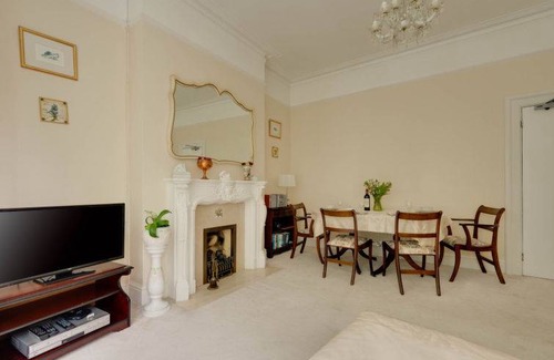 Brighton Apartment | Apartment ∙ 2 bedrooms ∙ 4 guests