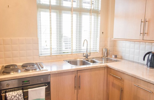 Norwich Cottage | Apartment 5 | York Terrace - Walking Distance to Norwich City Centre!