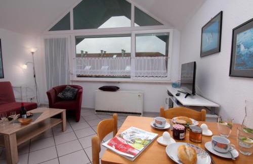 Norddeich Apartment | Apartment Am Deich by Interhome