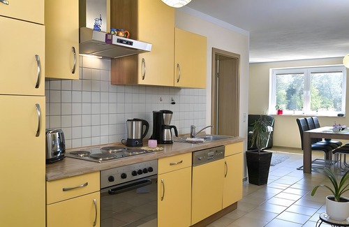 Fuhlendorf Apartment | Apartment 'Bella' with Shared Garden and Wi-Fi