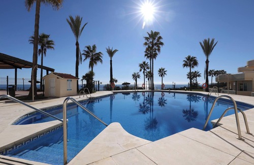 Buenas Noches Apartment | Apartment 'Bermuda Beach 7' Close to the Beach with Pool, Garden & Wi-Fi