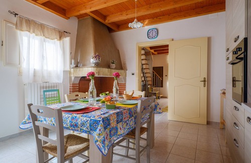 Supersano Apartment | Apartment Casa Ta Nonna with Wi-Fi & A/C