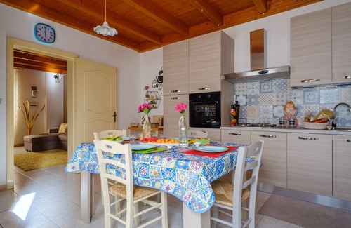 Supersano Apartment | Apartment Casa Ta Nonna with Wi-Fi & A/C