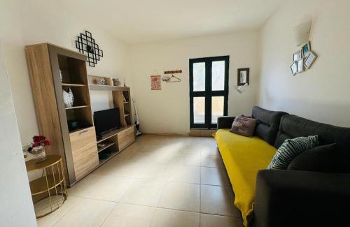 Bahar ic-Caghaq Apartment | apartment close to beach and stJulians