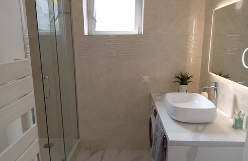 Antony House | Apartment Cosy- Orly 10min- 3 bedrooms