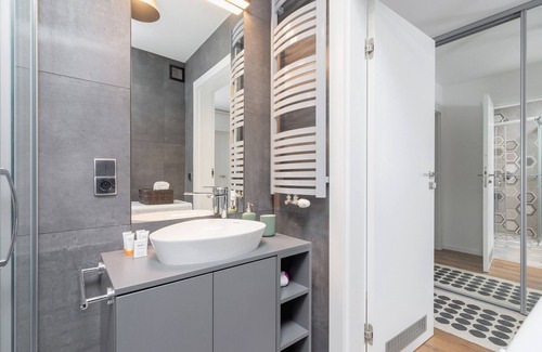 Stare Podgorze Apartment | Apartment Cracow Piwna by Renters