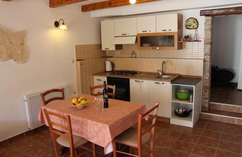 Vintijan Apartment | Apartment Dragun