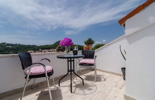 Dubrovnik Apartment | Apartment Emma - Two Bedroom Apartment with Balcony and Sea View