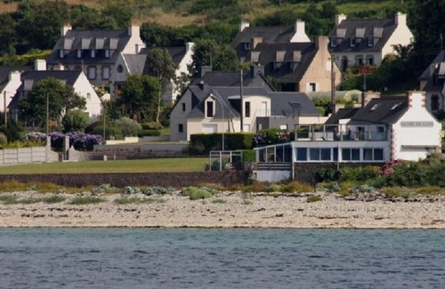 Louannec Apartment | Apartment-Ensuite with Bath-Sea view-Belle-vue