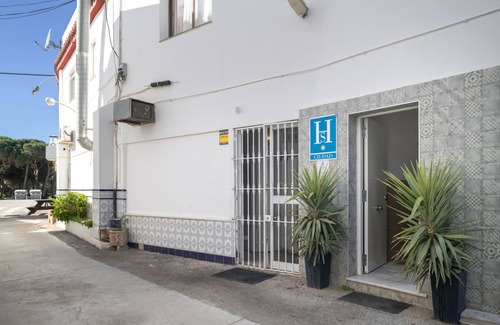 Barrio Nuevo Apartment | Apartment '110' with Wi-Fi and Air Conditioning