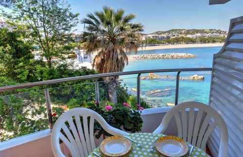 Sant Feliu de Guixols Apartment | Apartment 2-3 pax sea view in Sant Feliu de Guíxols