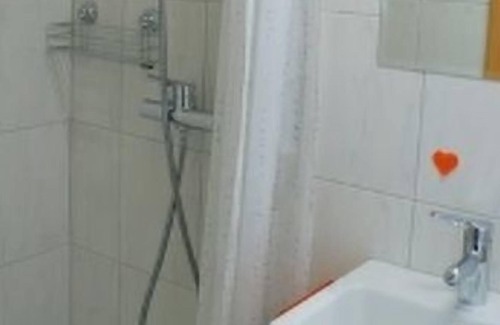 Sedrun Apartment | Apartment Ferienwohnung Andreoli in Sedrun - 2 persons, 1 bedrooms