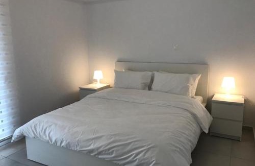 Nea Smirni Apartment | Apartment For 4 Ppl In N. Smirni