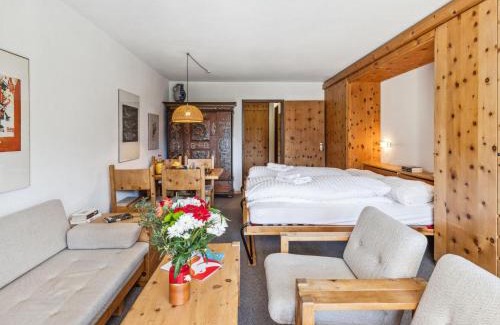 Meierhof Apartment | Apartment Guardaval - Utoring-9 by Interhome