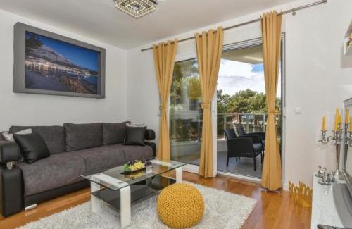 Bidol Apartment | Apartment Hani 1 - One Bedroom Apartment With Balcony And Sea View