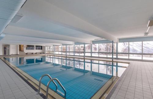 Saint-Pierre-de-Clages Apartment | Apartment Haut de Cry 16 by Interhome