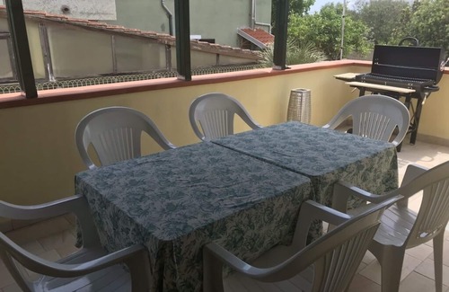 Torre di Bari Apartment | Apartment in Casa Janas by the sea