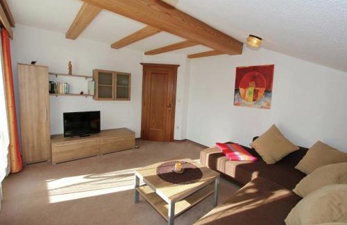 Fuegenberg Apartment | Apartment in Fügen near Ski Slopes
