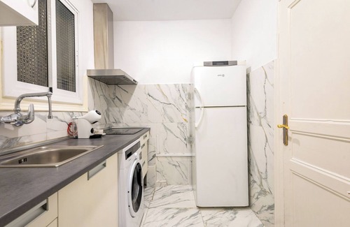 L'Antiga Esquerra de l'Eixample Apartment | Apartment in Gran Via - Eixample