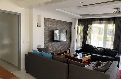 Dakar Condo | Apartment in Mermoz, recently renovated. Daily cleaning included.