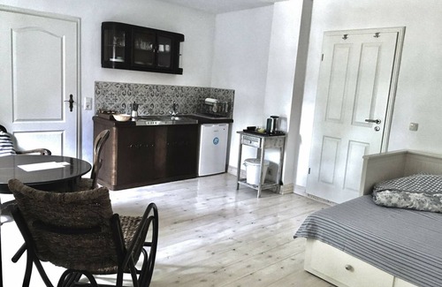 Neuburg Apartment | Apartment in Neuburg with Garden, Terrace, Bicycles, Heating