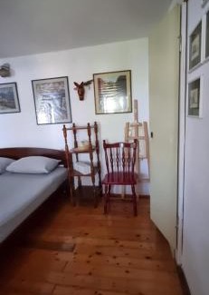 Sutomore House | Apartment in Oak forest