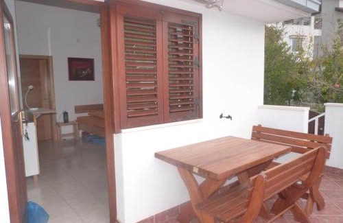 Pisak Apartment | Apartment in Pisak with sea view, balcony, air conditioning, Wi-Fi (4722-6)