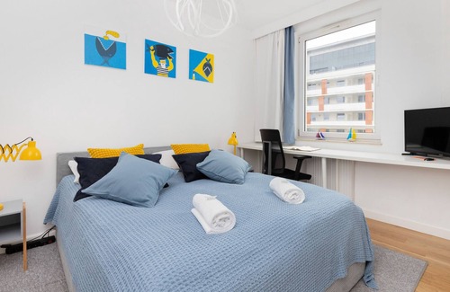 Zaspa Apartment | Apartment in the Clouds by Renters