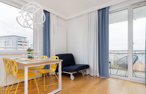 Zaspa Apartment | Apartment in the Clouds by Renters
