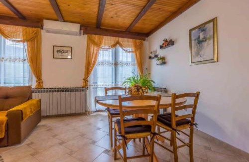 Tribalj Apartment | Apartment in Tribalj 33528