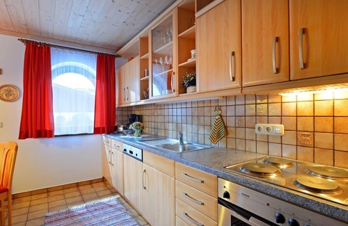 Ellmau Apartment | Apartment Jöchl - 1 bedr., 1 Wohnschlafr. Shower and toilet, terrace