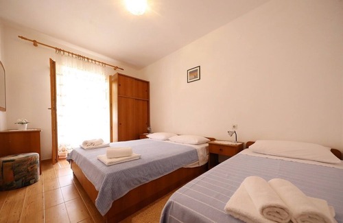 Knez Apartment | Apartment Knež with its unique island location will make your stay relaxed