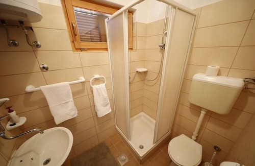 Knez Apartment | Apartment Knež with its unique island location will make your stay relaxed