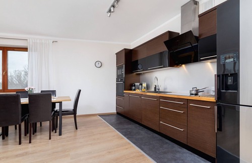Krakow Apartment | Apartment Krakow Rydlowka 44 by Renters