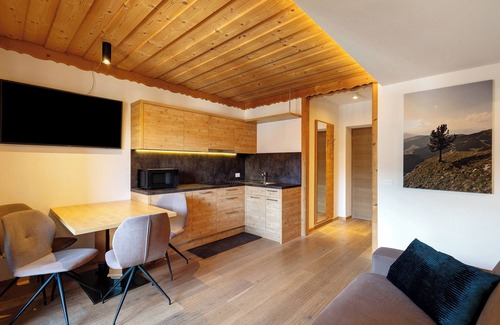 Valdaora di Mezzo Apartment | Apartment "Kriendl Nr 1" with Mountain View, Shared Garden & Wi-Fi