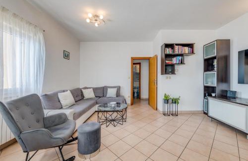 Jesenice Apartment | Apartment Krilo Jesenice